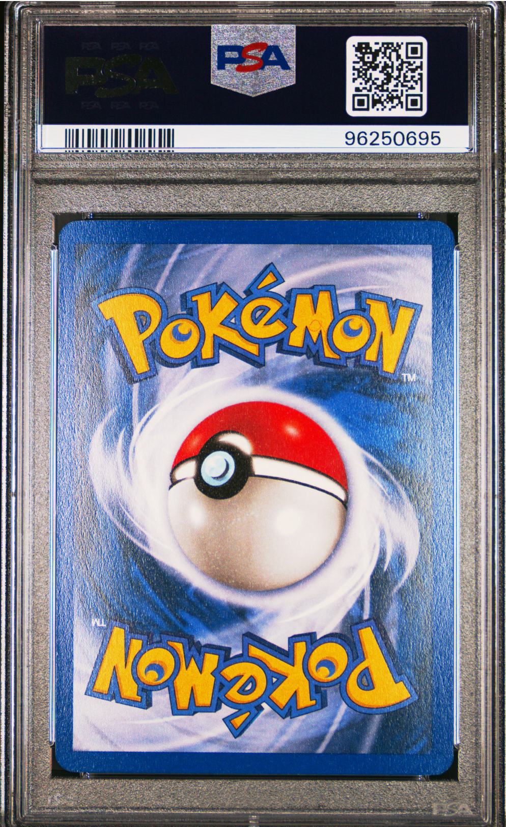 PSA 9 2000 ROCKET DARK CHARIZARD (4/82)